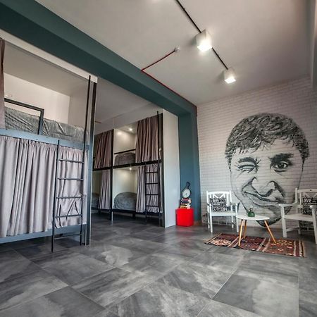 Loft Hostel Ґюмрі Екстер'єр фото